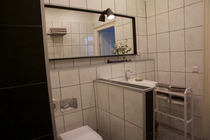 Dairenin tamamı konumu Goebenstraße, 10 19 görüntüsü