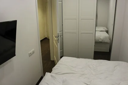 Entire apartment at Bagelstraße, image 9 of 12