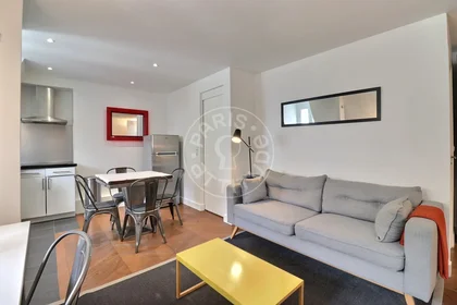Całe miejsce Rue d'Artois, obraz 3 22