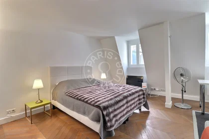 Całe miejsce Rue d'Artois, obraz 6 22