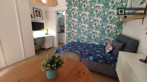 Studio at Via Pietro Calvi, image 2 of 15