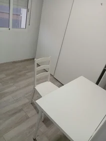 Private room at Calle Morera Cabezo, image 2 of 13