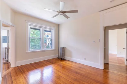 Logement entier en résidence à 94, Hutchings, Unit 4, Dorchester, Boston, MA, 02121, image 6 de 24