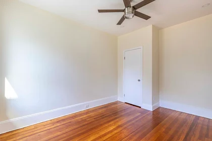 Logement entier en résidence à 94, Hutchings, Unit 4, Dorchester, Boston, MA, 02121, image 10 de 24