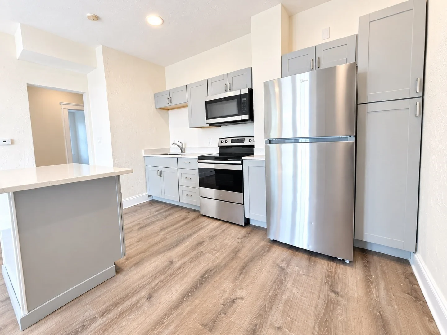 8, Kenwwod St., Unit 7, Dorchester, Boston, MA, 02124