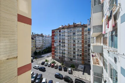 Chambre privée à Rua República da Bolívia, image 19 de 40