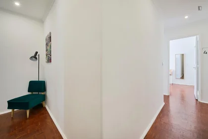 Chambre privée à Rua República da Bolívia, image 28 de 40