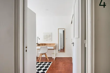 Chambre privée à Rua República da Bolívia, image 2 de 41