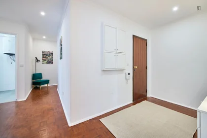Chambre privée à Rua República da Bolívia, image 30 de 41