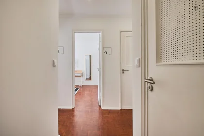 Chambre privée à Rua República da Bolívia, image 25 de 38