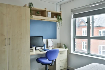 Entire apartment in residence at 1-54 Station Rd W, Canterbury CT2 8FE, United Kingdom       , image 17 of 29
