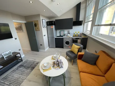Habitación privada en residencia en Carlton Buildings, 10 Broad St, Nottingham NG1 3AL, United Kingdom, imagen 6 de 19