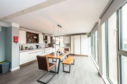 Quarto privado em residência em 8 Nelson Street, Belfast, BT15 1BH, UK, imagem 29 de 32