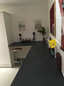Özel oda Ikamet yerinde konumu Longside Ln, Bradford BD7 1SA, United Kingdom, 12 29 görüntüsü
