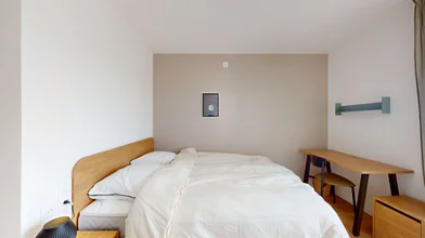 Chambre privée à 6 Rue Hoche, 92170, Vanves, FR, image 2 de 17