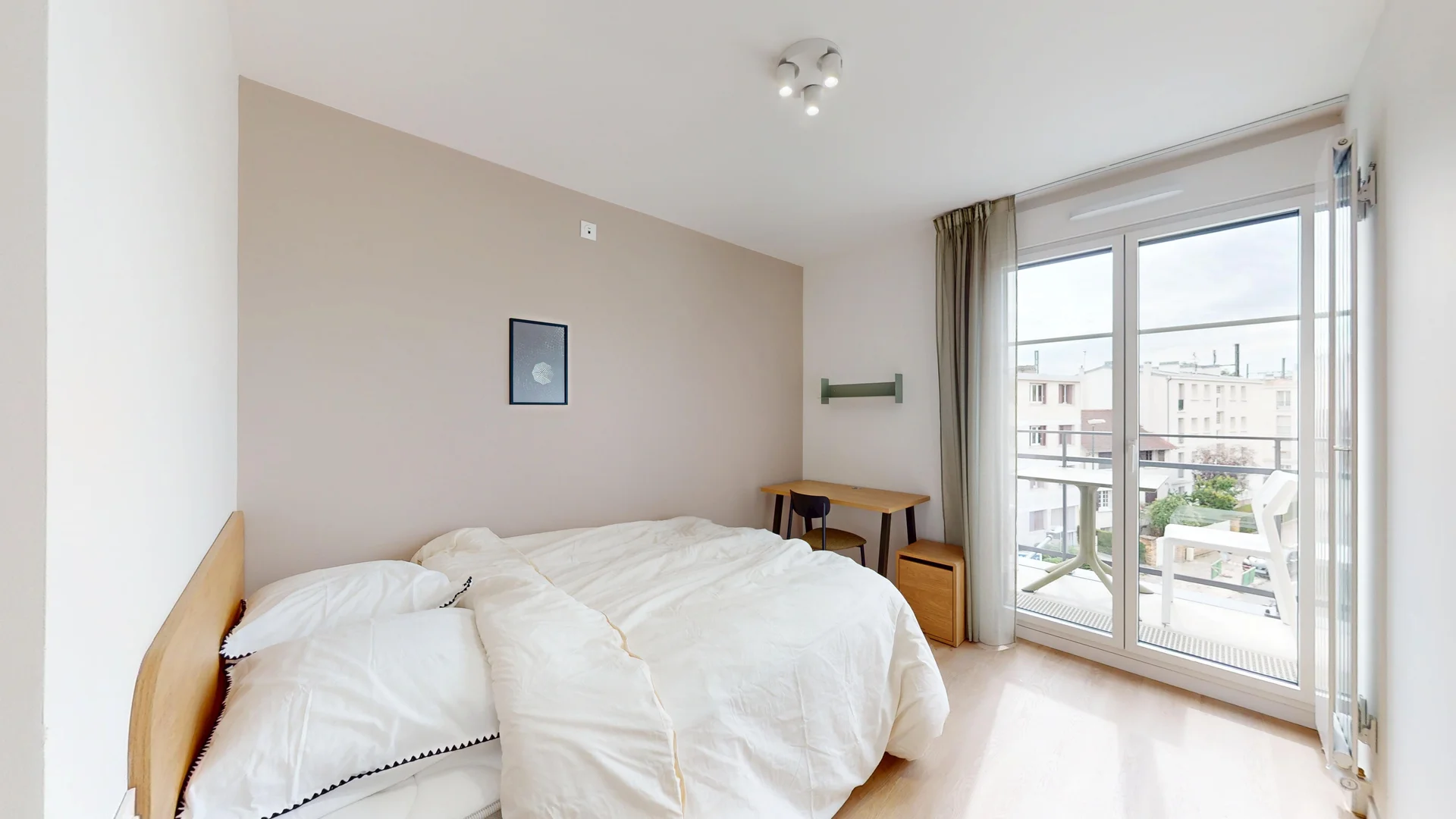Chambre d'étudiant confortable et spacieuse dans 