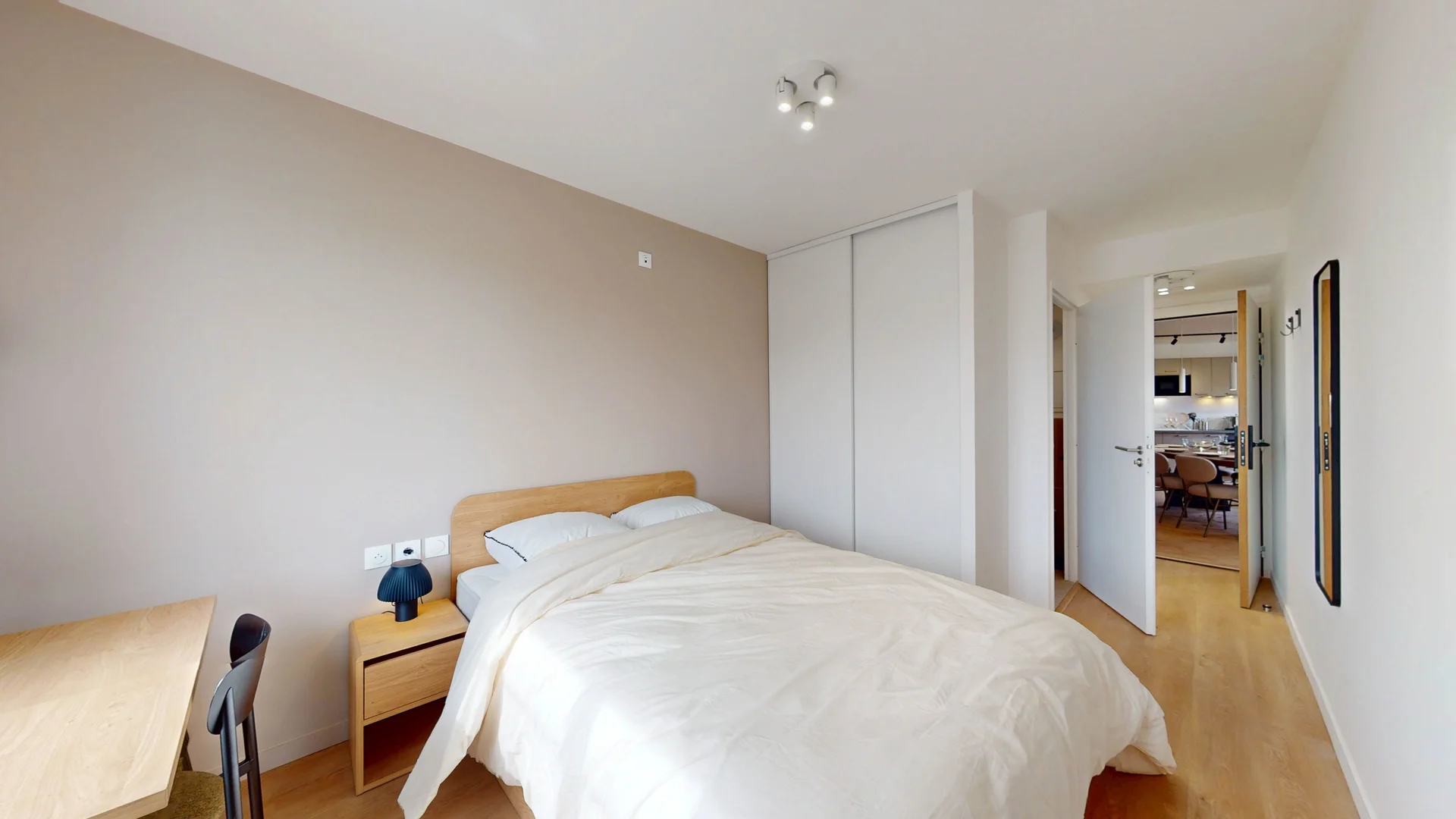 Chambre à louer dans un appartement d'étudiant à , entièrement meublée