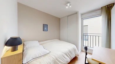 Chambre privée à 6 Rue Hoche, 92170, Vanves, FR, image 1 de 10