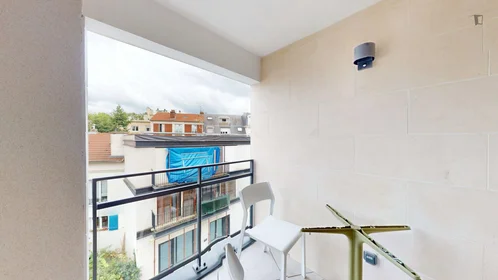 Chambre privée à Rue Hoche, image 5 de 23