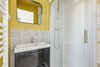 Özel oda konumu 34 Rue Cugnet, 92700 Colombes, France, 2 11 görüntüsü
