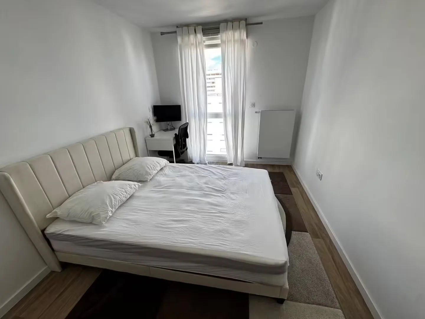Funktionelles Studentenzimmer perfekt zum Studieren in 