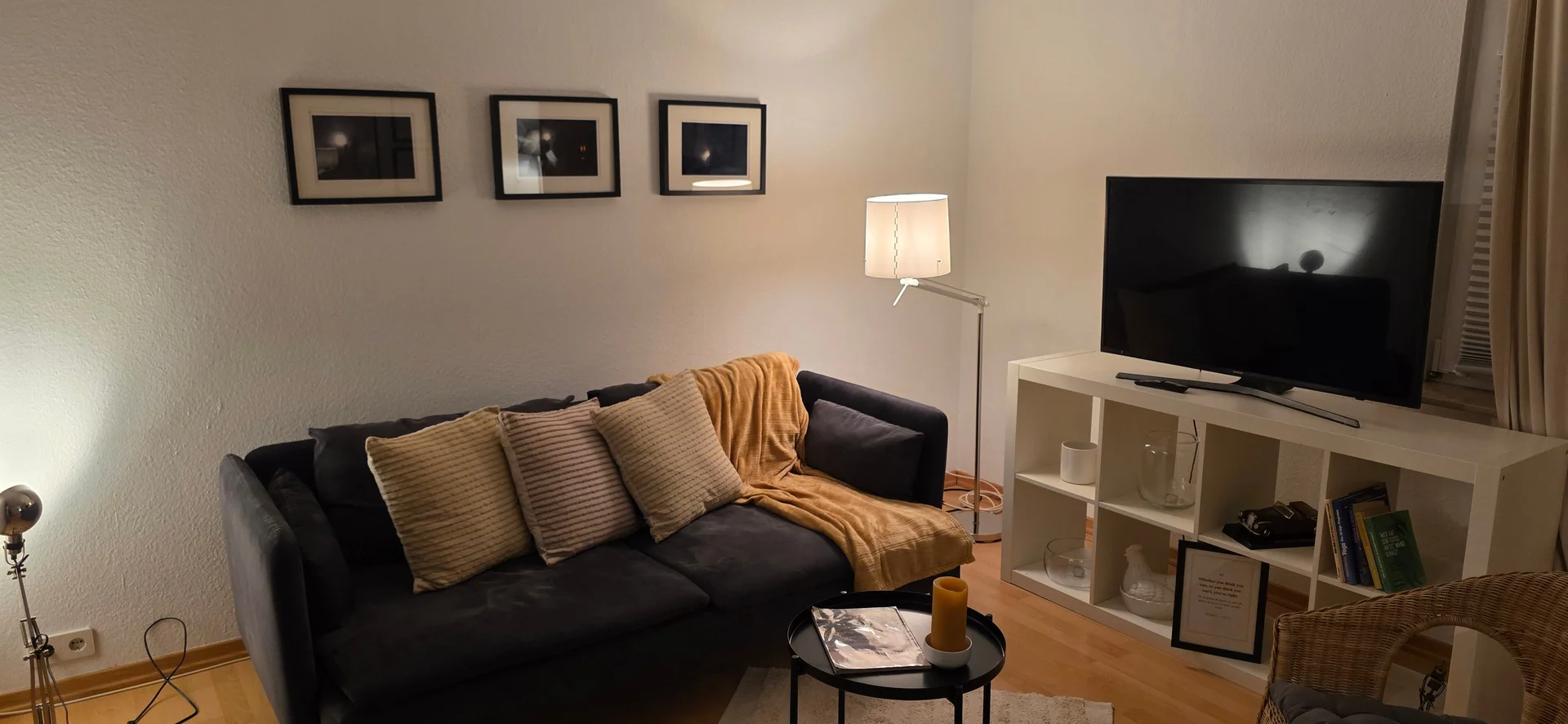 Habitación acogedora para estudiantes disponible en