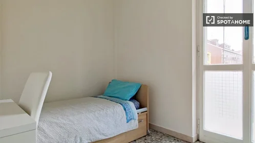 Chambre privée à Via Alberto da Gandino, image 16 de 19