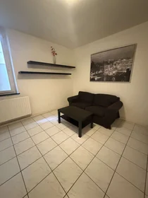 Gesamte Unterkunft in der Rue de Suisse, 1060 Saint-Gilles, Belgium, bild 1 von 10
