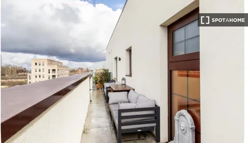 Entire apartment at Jubilee Street, image 6 of 17