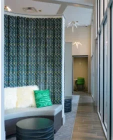 Alojamiento entero en residencia en 4220 12th Ave NE, Seattle, WA 98105, USA, imagen 24 de 37