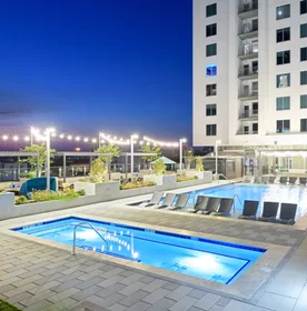 Alojamiento entero en residencia en 4220 12th Ave NE, Seattle, WA 98105, USA, imagen 8 de 37