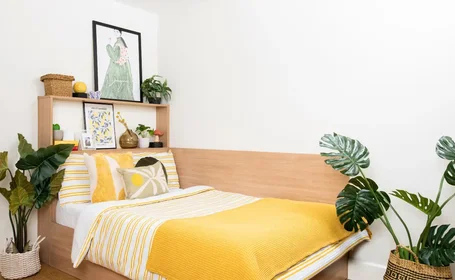 Habitación privada en 30 Yorkhill St, Glasgow G3 8RY, United Kingdom        , imagen 1 de 10