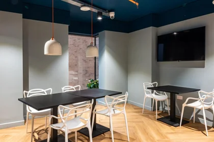 单间公寓 在住宅内 在 Park Ln, Woodhouse, Leeds LS3 1FL, United Kingdom, 29的图像16