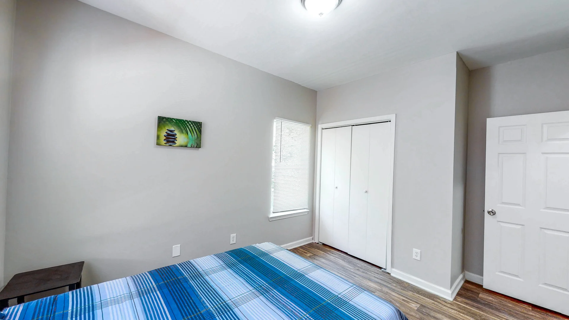 Street, GA, Atlanta, United States, 30318