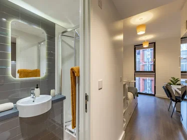 Studio in residence at 88 Bromsgrove St, Birmingham B5 6QB, United Kingdom, image 6 of 23