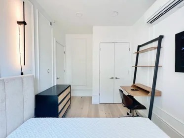 Entire apartment in residence at 361 Winthrop Street,  3, Prospect Lefferts Gardens, Brooklyn, NY, 11225, image 4 of 7