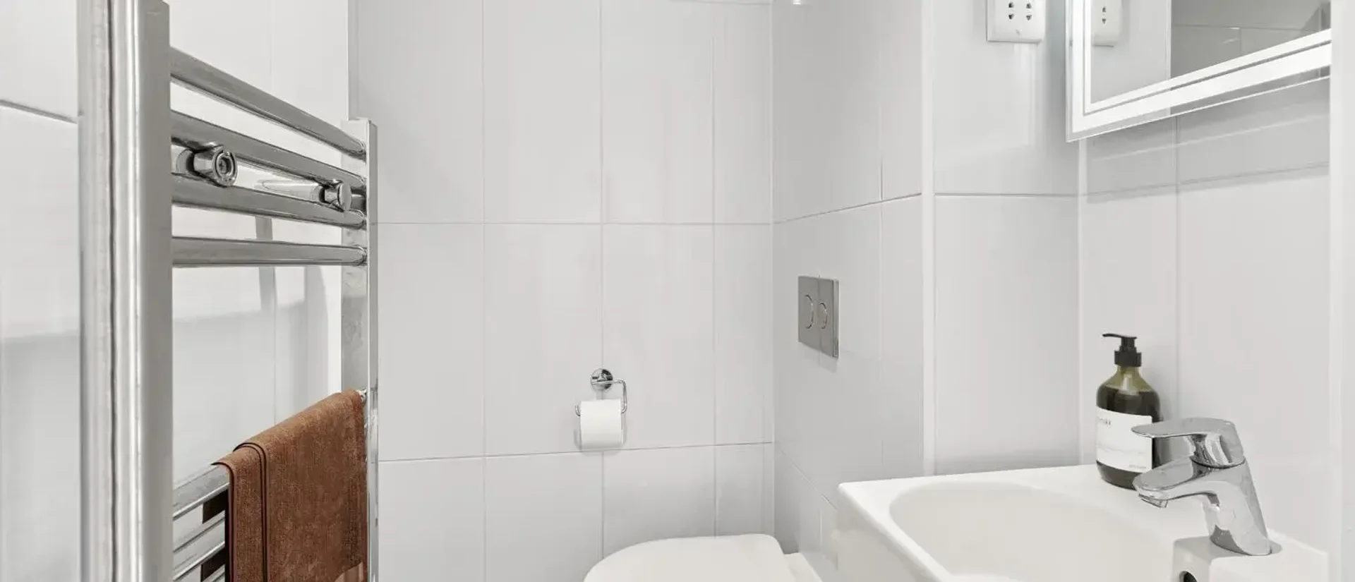 Habitación estudiantil económica con ubicación conveniente en 