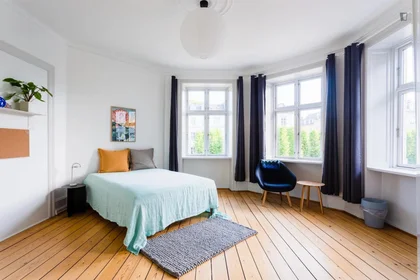 Private room at Frederiksberg Allé, image 1 of 13