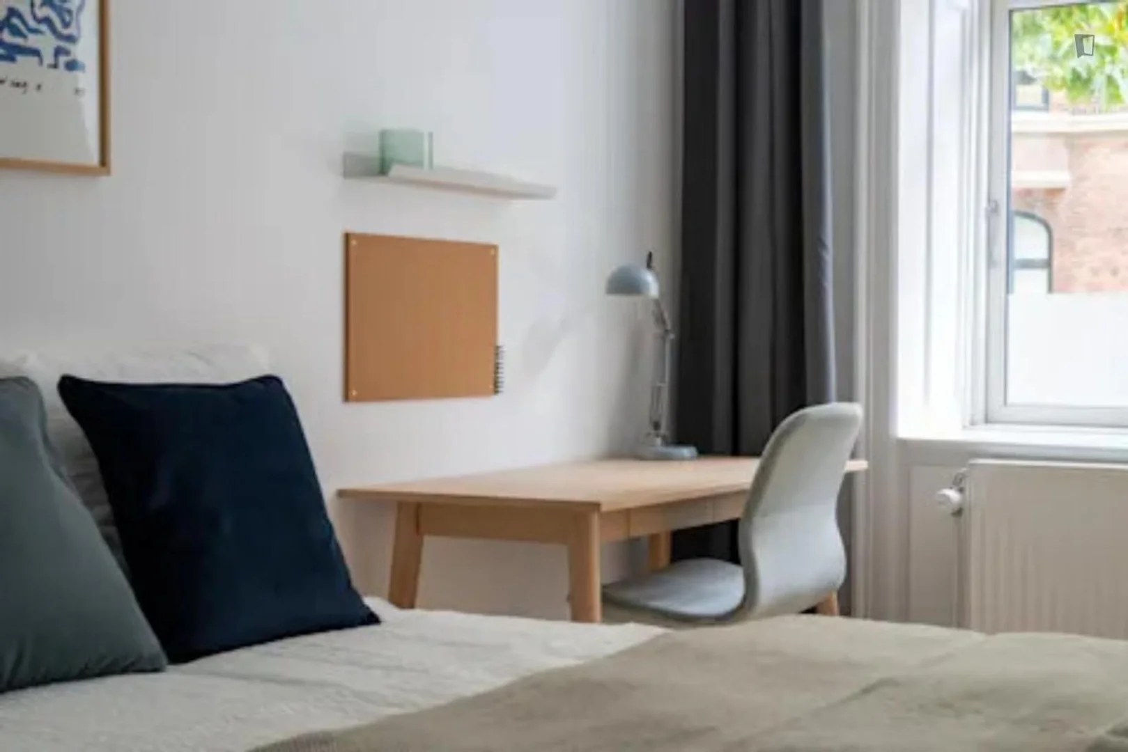 Habitación para estudiantes en con modernas comodidades