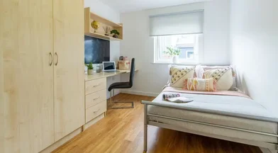 Privatzimmer in der Lower Loveday Street, Birmingham, B19 3SJ, bild 1 von 10