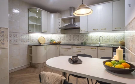 Quarto privado em Passatge de la Pau, imagem 17 de 38