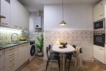 Quarto privado em Passatge de la Pau, imagem 9 de 34