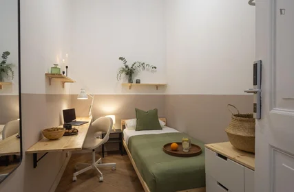 Quarto privado em Passatge de la Pau, imagem 1 de 31