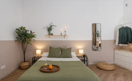 Quarto privado em Passatge de la Pau, imagem 2 de 38