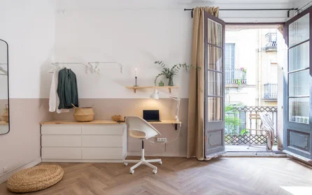 Quarto privado em Passatge de la Pau, imagem 7 de 38