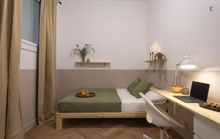 Quarto privado em Passatge de la Pau, imagem 1 de 31