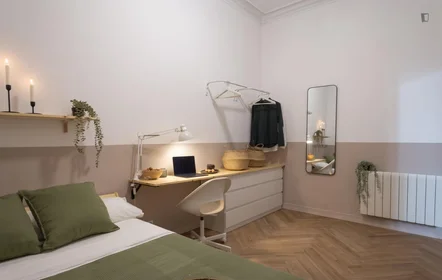 Quarto privado em Passatge de la Pau, imagem 4 de 31