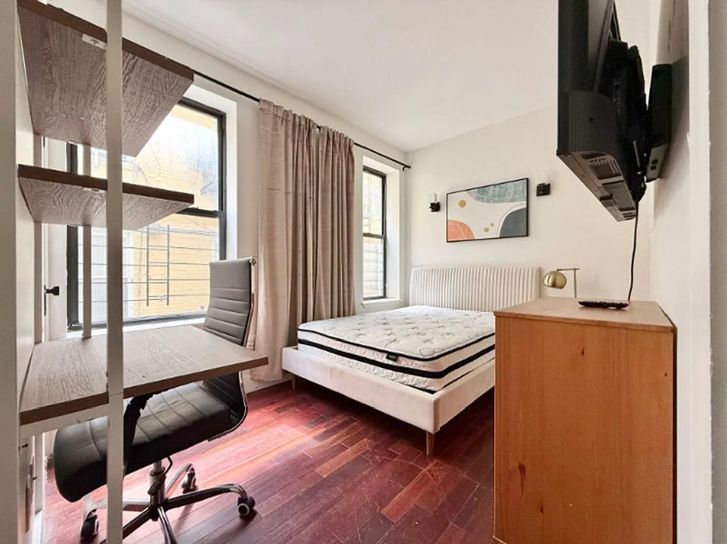 330 Starr Street, 1B, Bushwick, Brooklyn, NY, 11237
