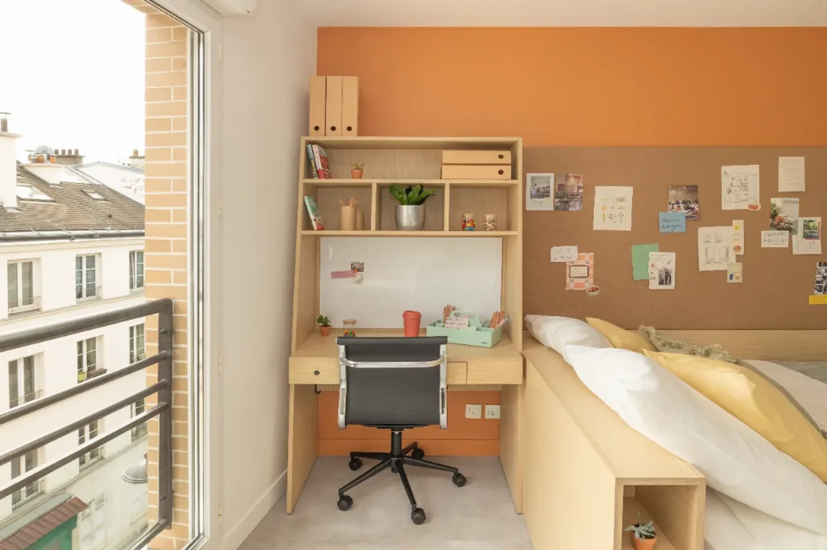 Affordable room for students with ample lighting in 