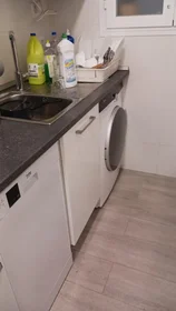 Entire apartment at Calle Viriato, image 17 of 25